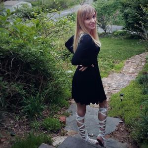 Meet your Posher, Nikki